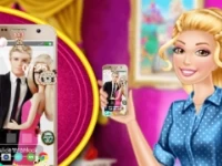 Barbie's new smart phone